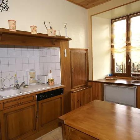 Maison De Vacances - Mur-de-Barrez